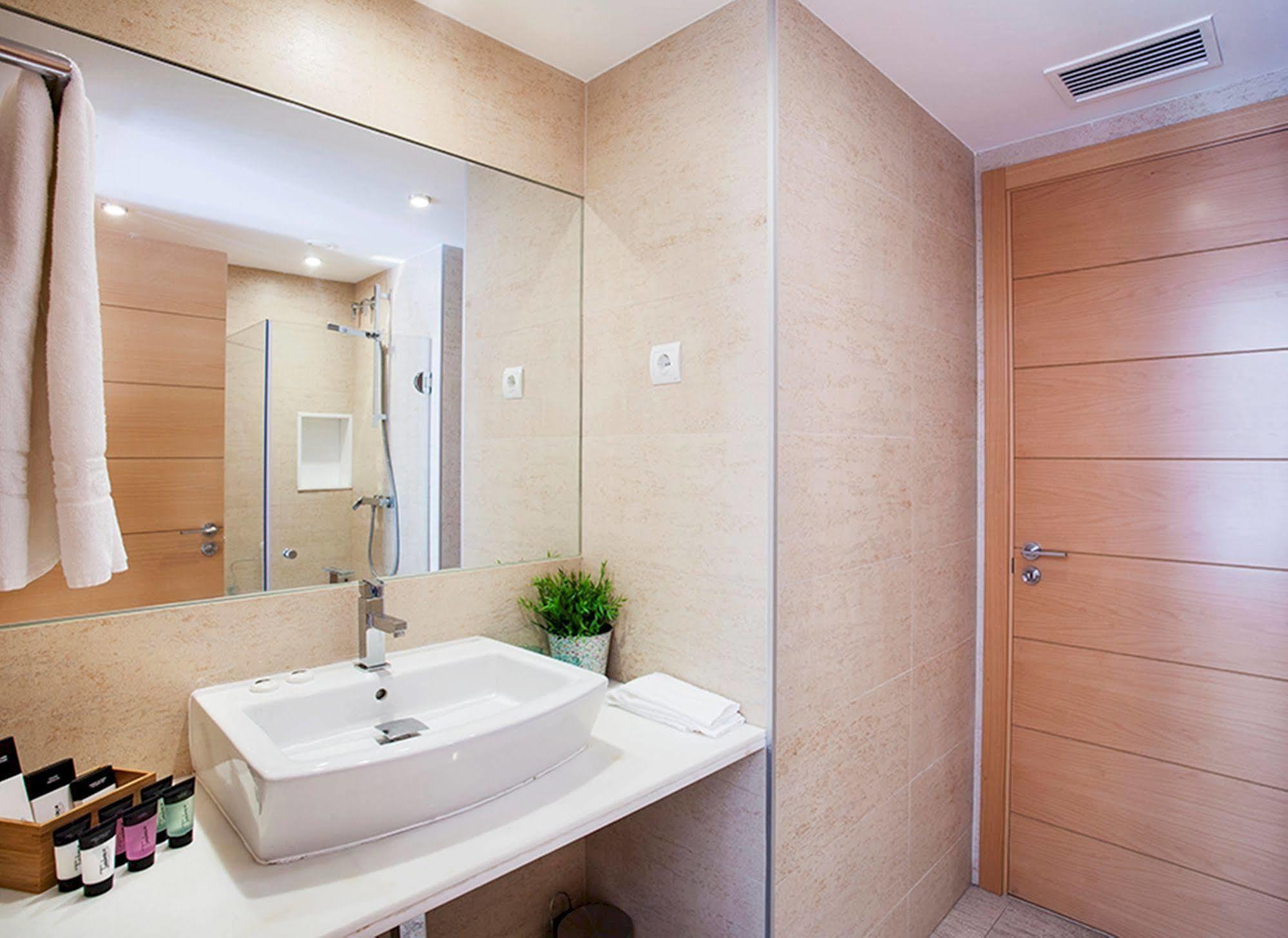 Durlet Rambla Mar Apartments Barcelona Exterior photo